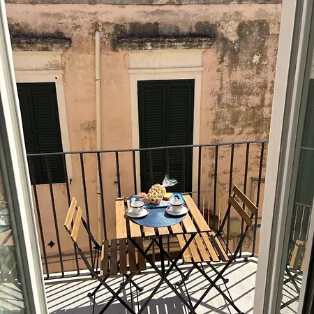 Il Giaciglio Del Vico Monopoli